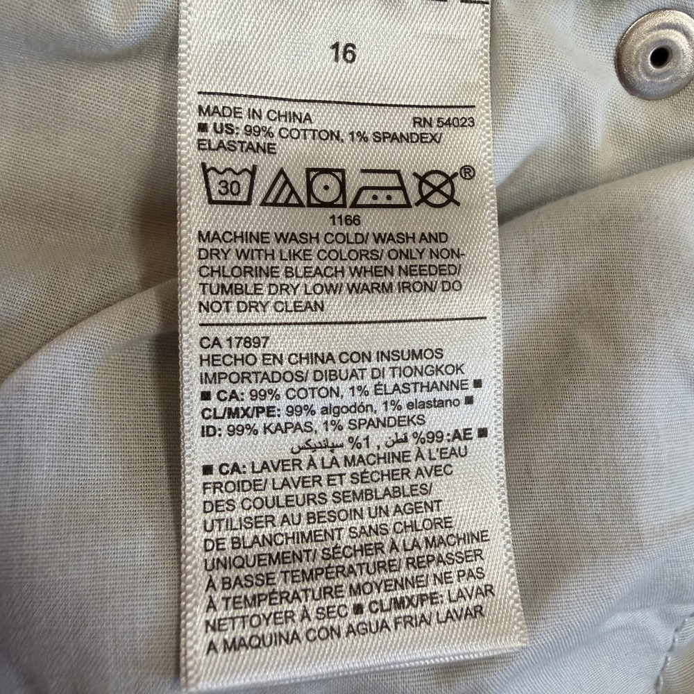 Old Navy Light Wash Denim Stretch Mini Skirt with Released Hem Size 16 - Picture 9 of 9